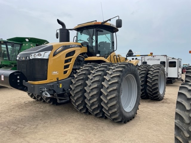 Challenger 965E Tractor 